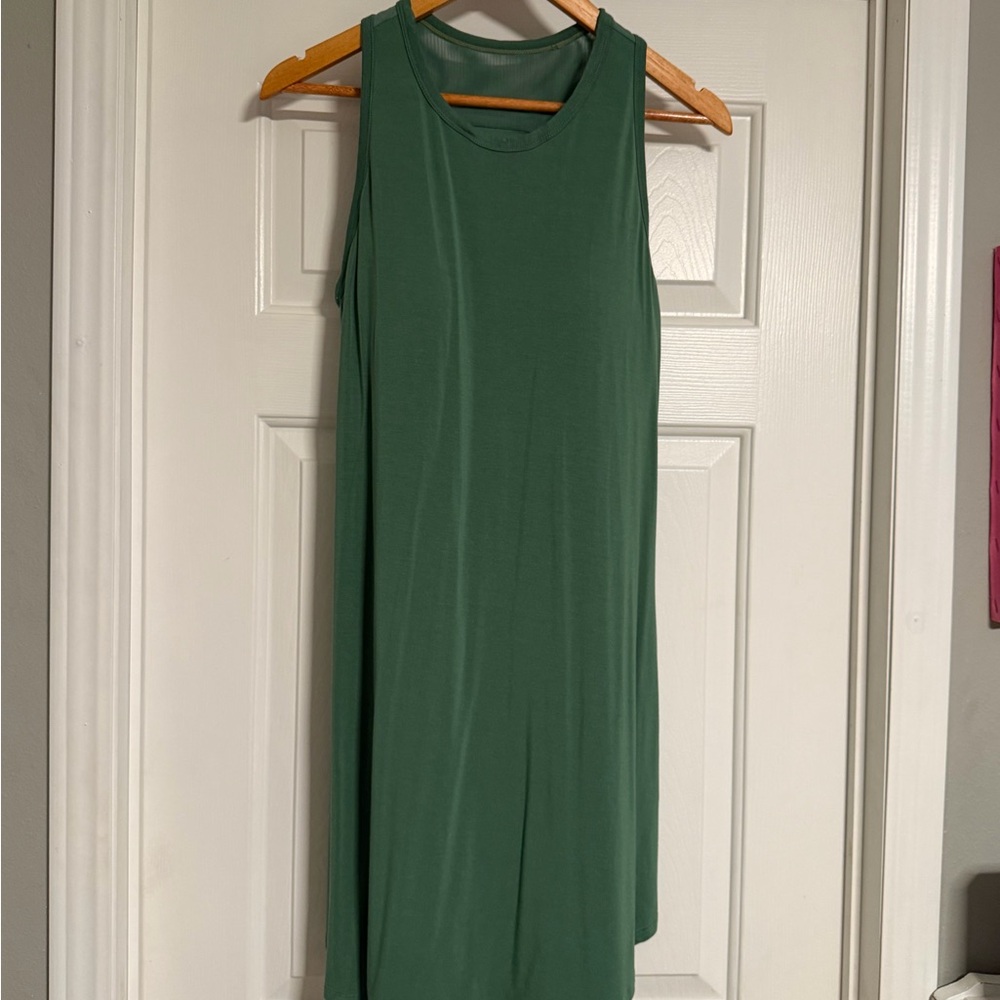 Sleeveless Midi Dress in Deep Green